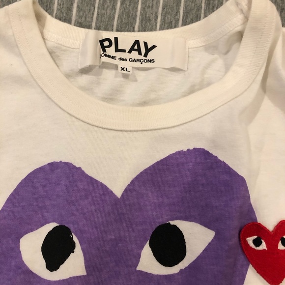 Comme des Garçons Play Tee - Lavender & Red Hearts - Picture 4 of 5
